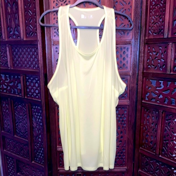 Jordan Tops - NWOT XERSION Women's Yellow Tank Top.  Size 2X.